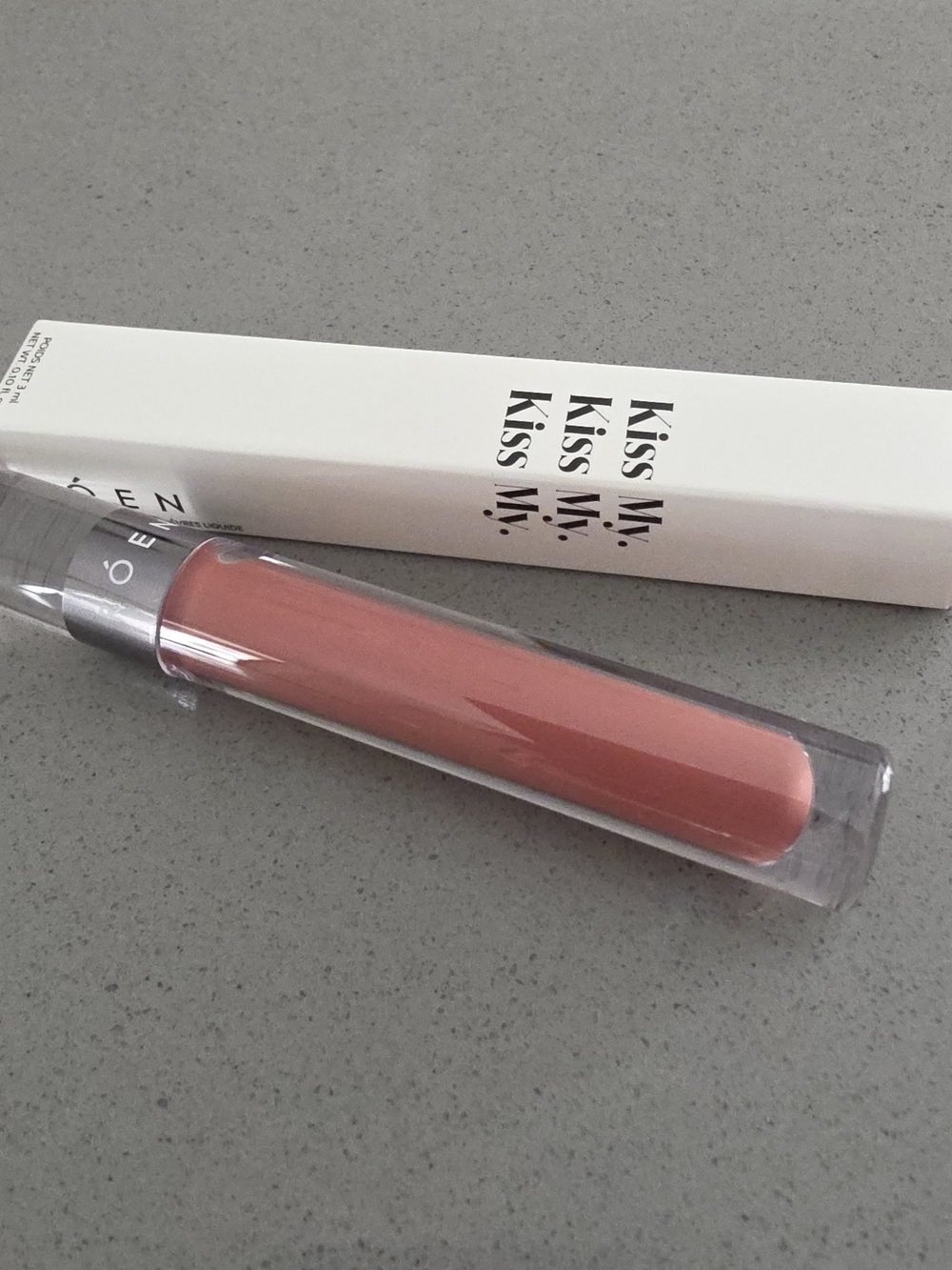 Róen | Kiss Me Liquid Lipbalm - Charlie